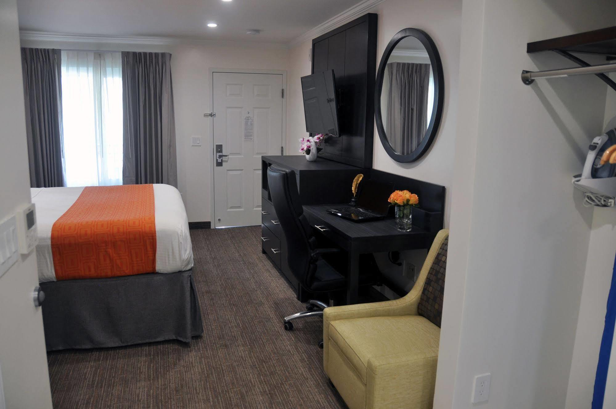 Days Inn San Jose Airport Экстерьер фото